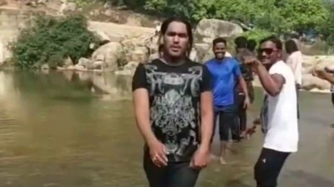 bole jo koyal ms dhoni